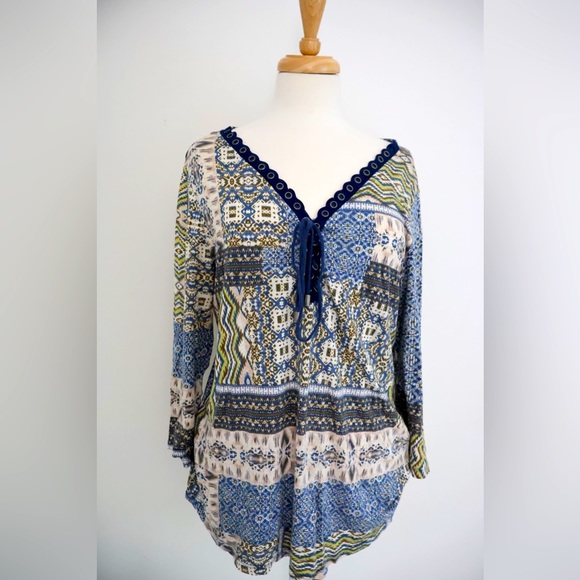 Westport Tops - Westport 1962 Fromt Tie Blouse Large (L)